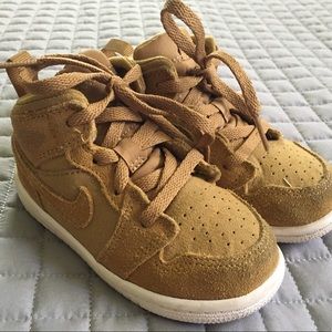 Tan Suede Toddler Size 7 Nike Jordans